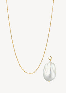 Gold plated sterling silver necklace in Garland design with a large baroque freshwater pearl pendant for necklaces and hoops from Carré Jewellery