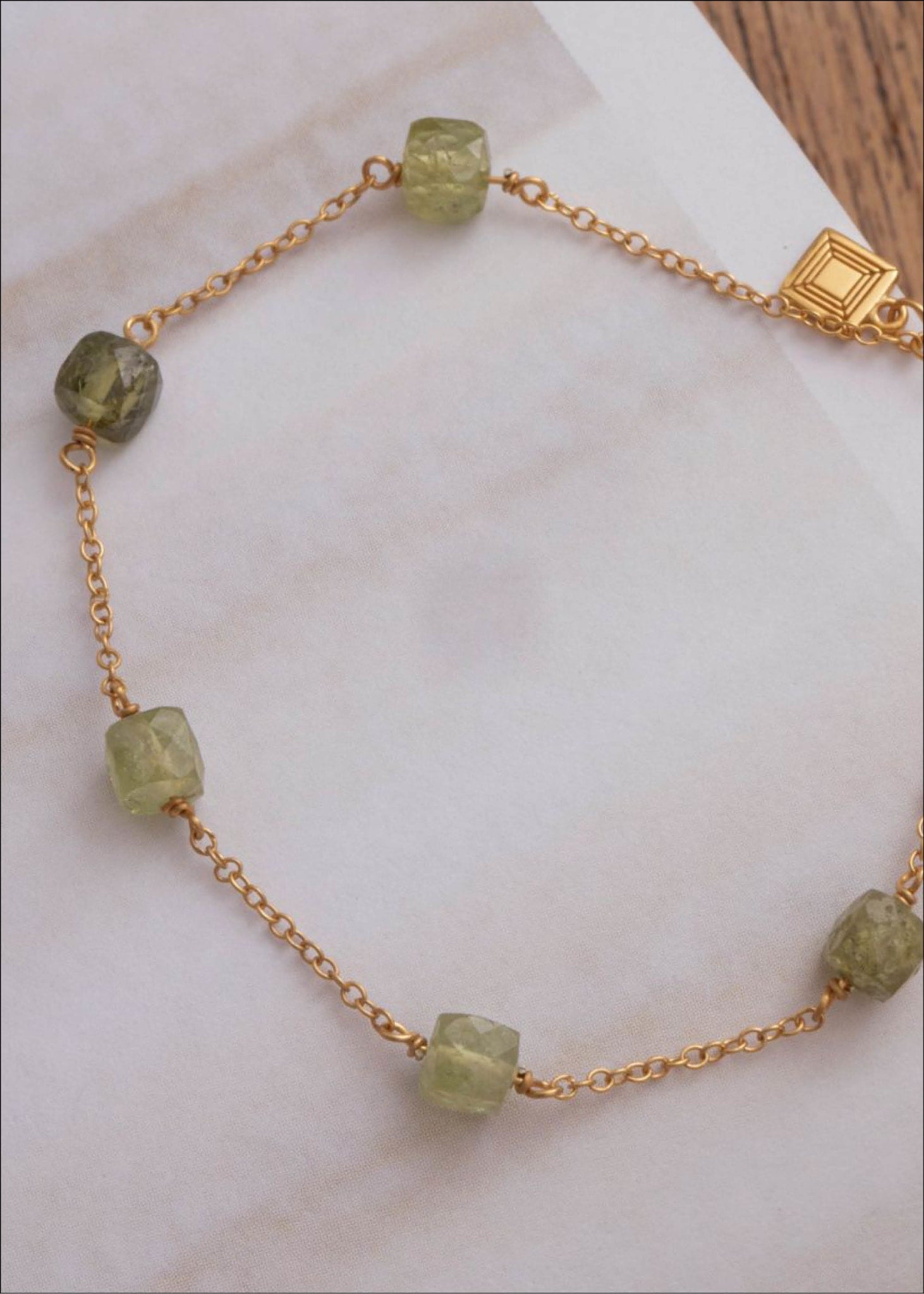 Salome bracelet with Green Garnet - gold plated