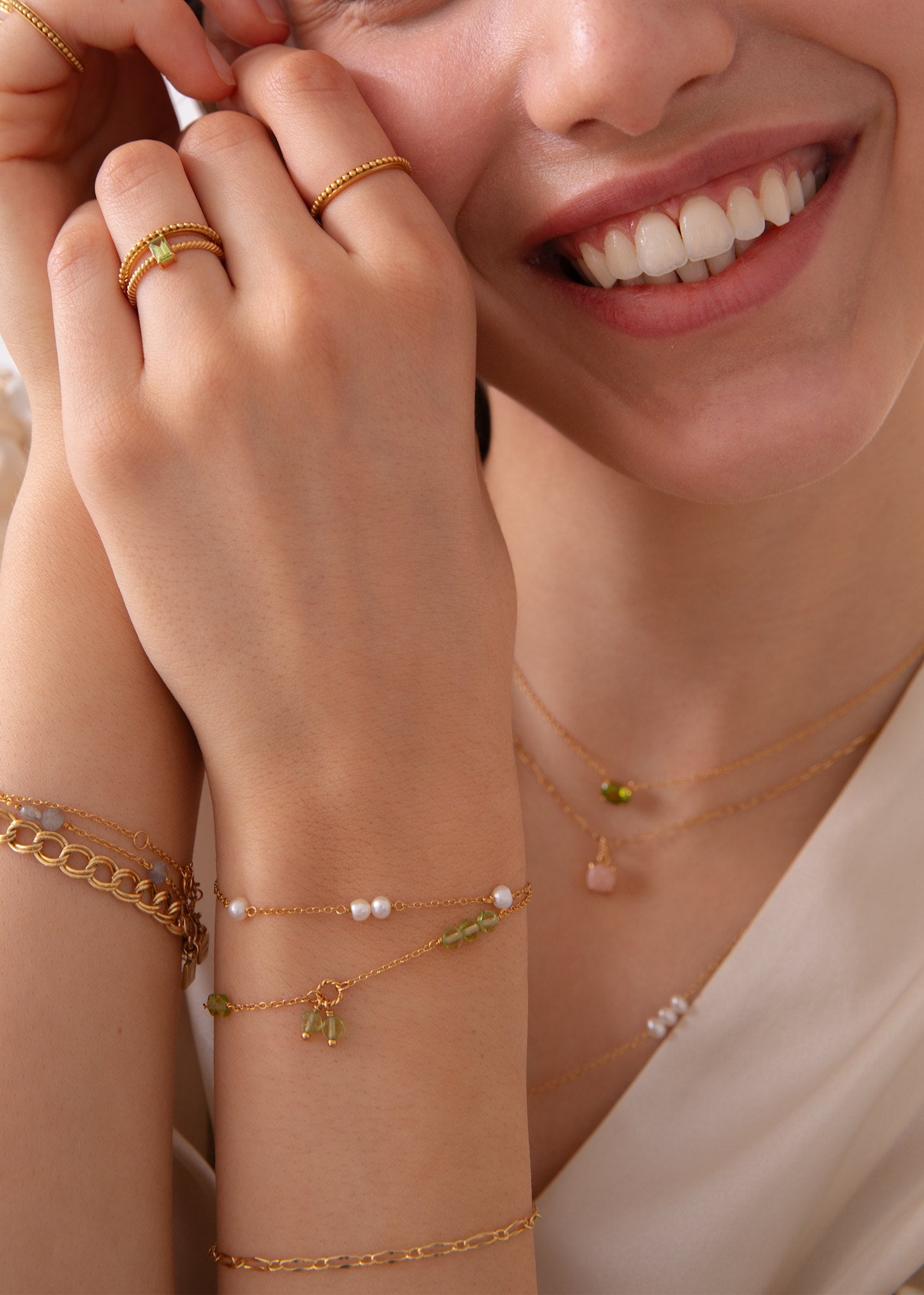 Eiffel bracelet with Peridot - gold plated