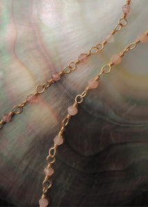 Saga bracelet with Sand Moonstone - gold plated