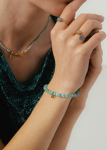 Mono bracelet with Chrysoprase - gold plated