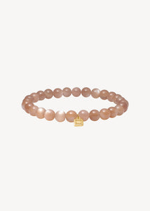 beautiful beaded gemstone bracelet with real peach moonstone gemstones that symbolise motherhood and compassion, perfect Mother's day gift and gift for mom under 80 eur