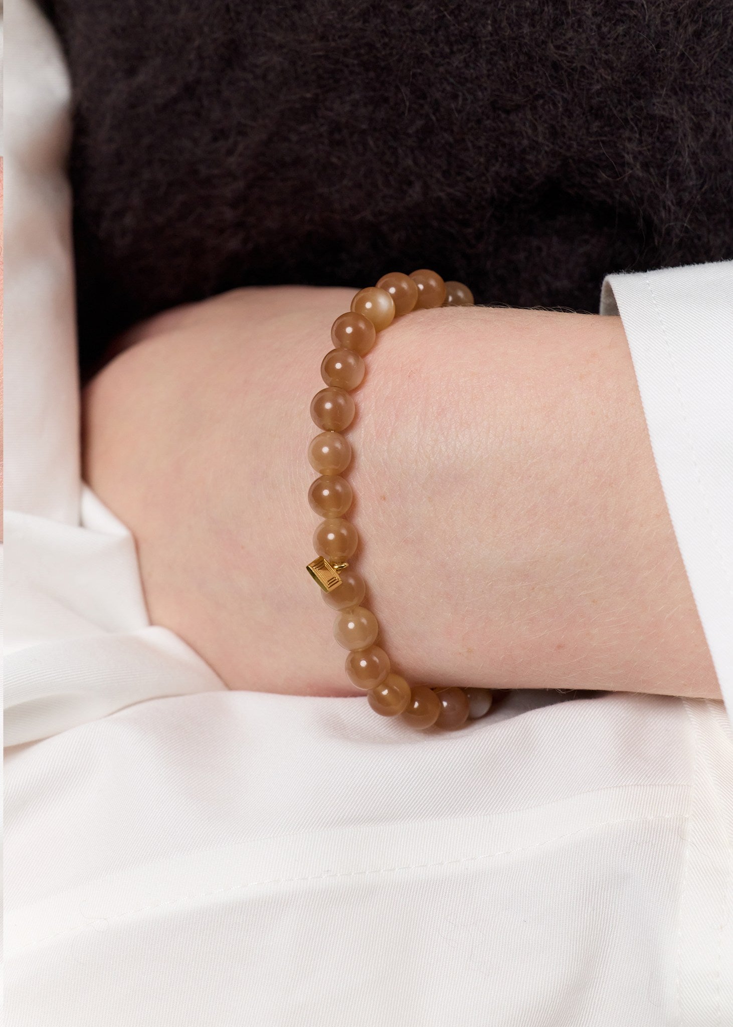 Powder bracelet with Sand Moonstone - gold plated