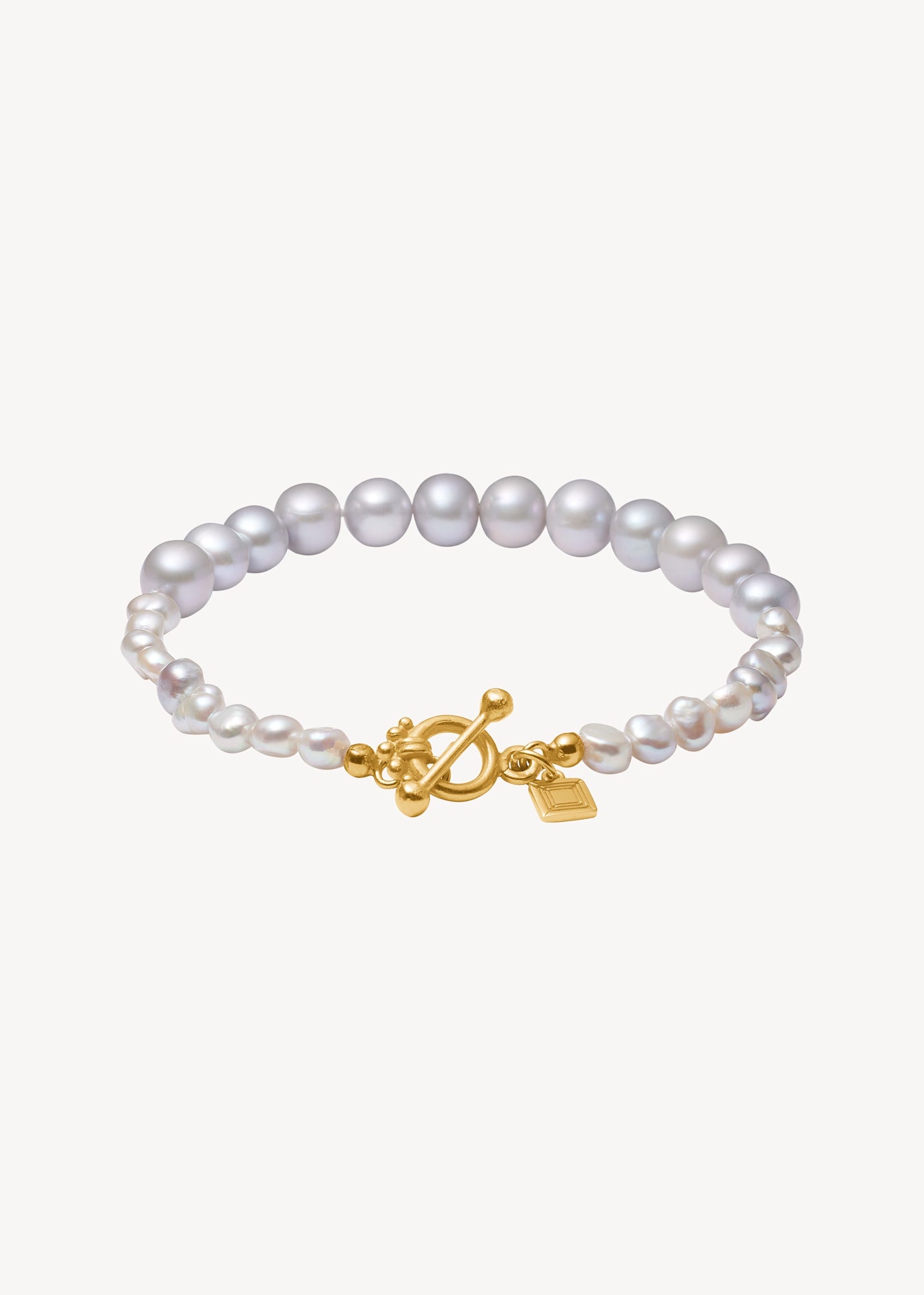 Lotus bracelet with Grey Freshwater Pearls - gold plated