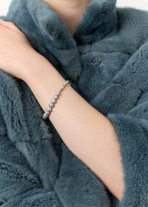 Lotus bracelet with Grey Freshwater Pearls - gold plated