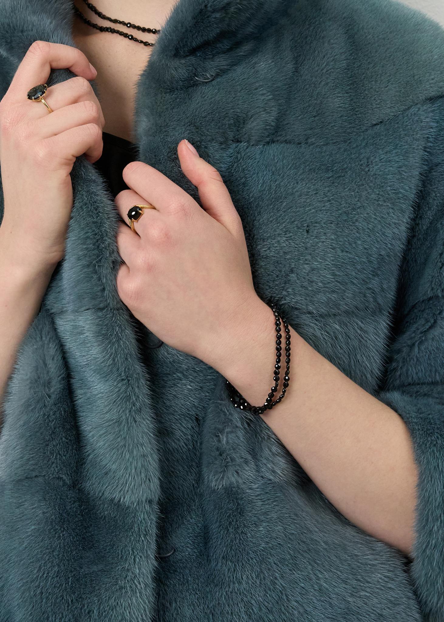 Romy bracelet with Black Spinel - gold plated