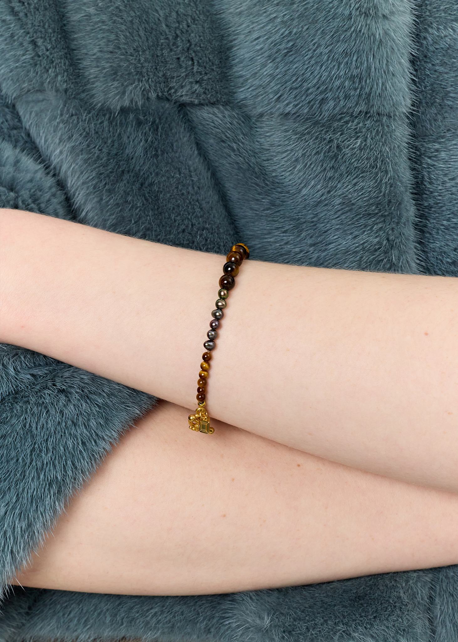 Dani bracelet with Peacock Beads and Tiger's Eye - gold plated