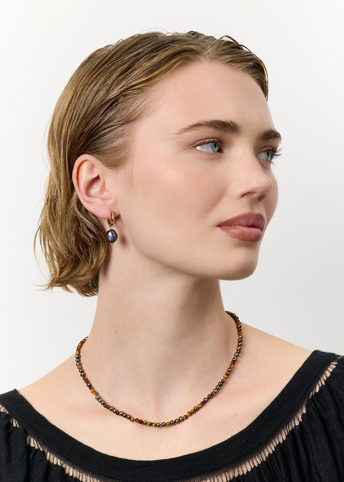 Marisa earrings with Peacock Pearl - gold plated