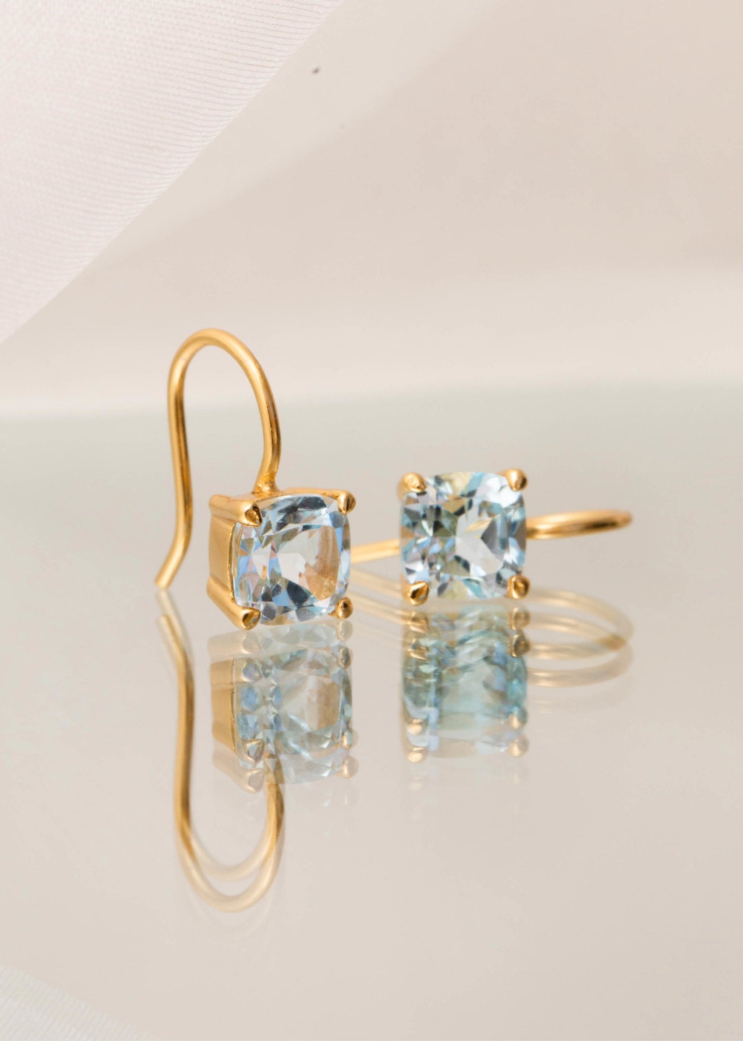 Delphine earrings with Blue Topaz - gold plated