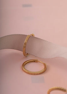 Pinstripe hoop 2cm - gold plated