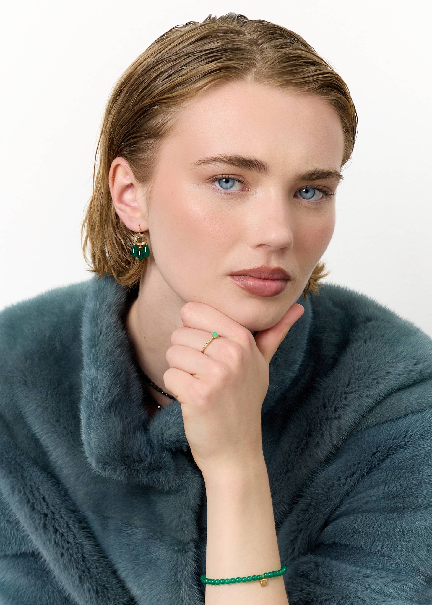 10-karat Mini Bubble ring with Chrysoprase