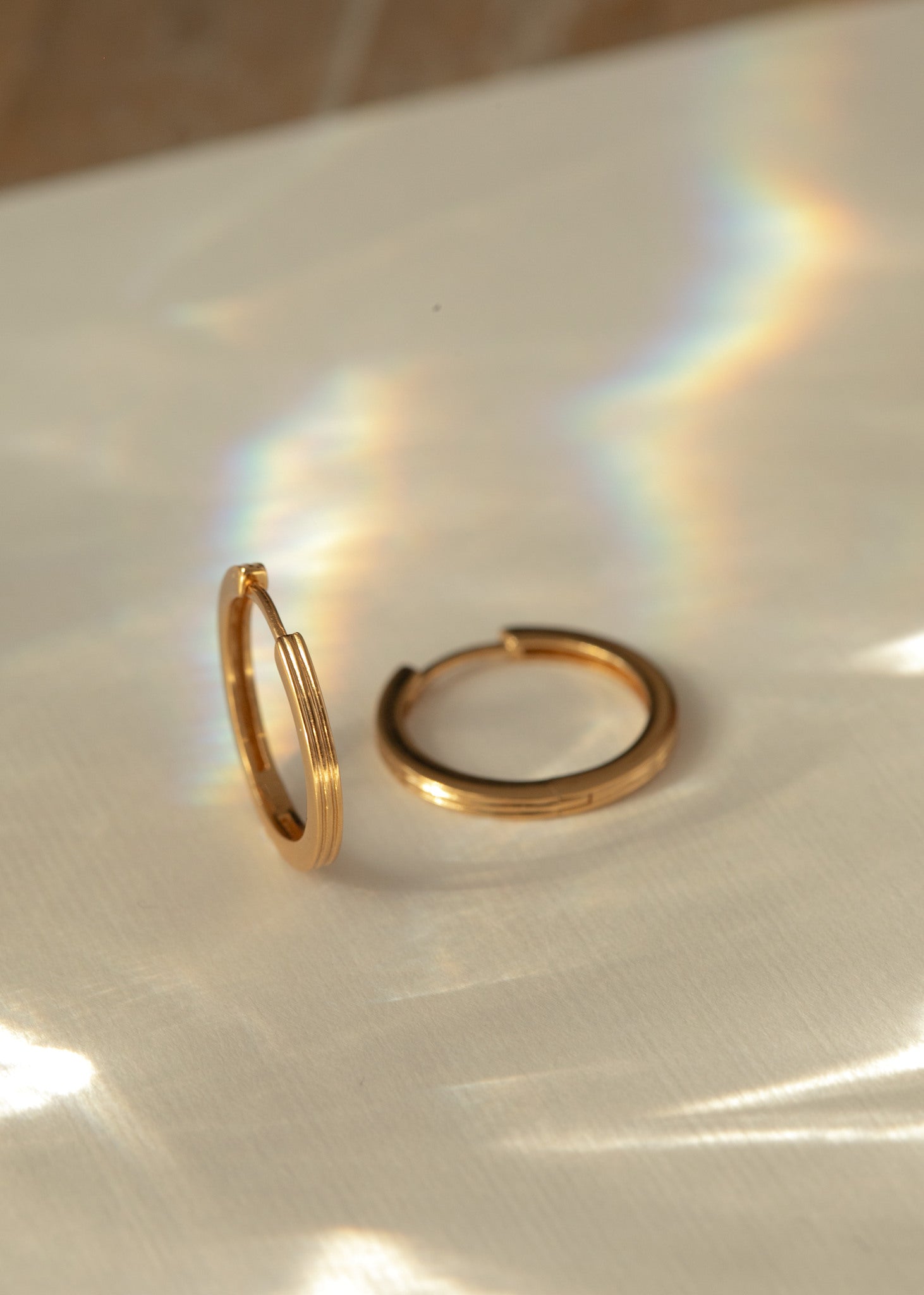 Unicorn hoop 1.5cm 1 pc - gold plated