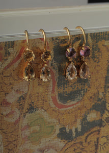 Lillian earrings with Amethyst og Champagne Quartz - gold plated