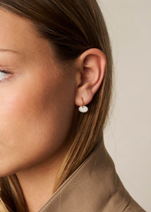 Nour earrings with white Jade - gold plated