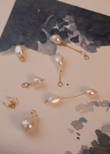 Mazu charm with Pearl - gold plated