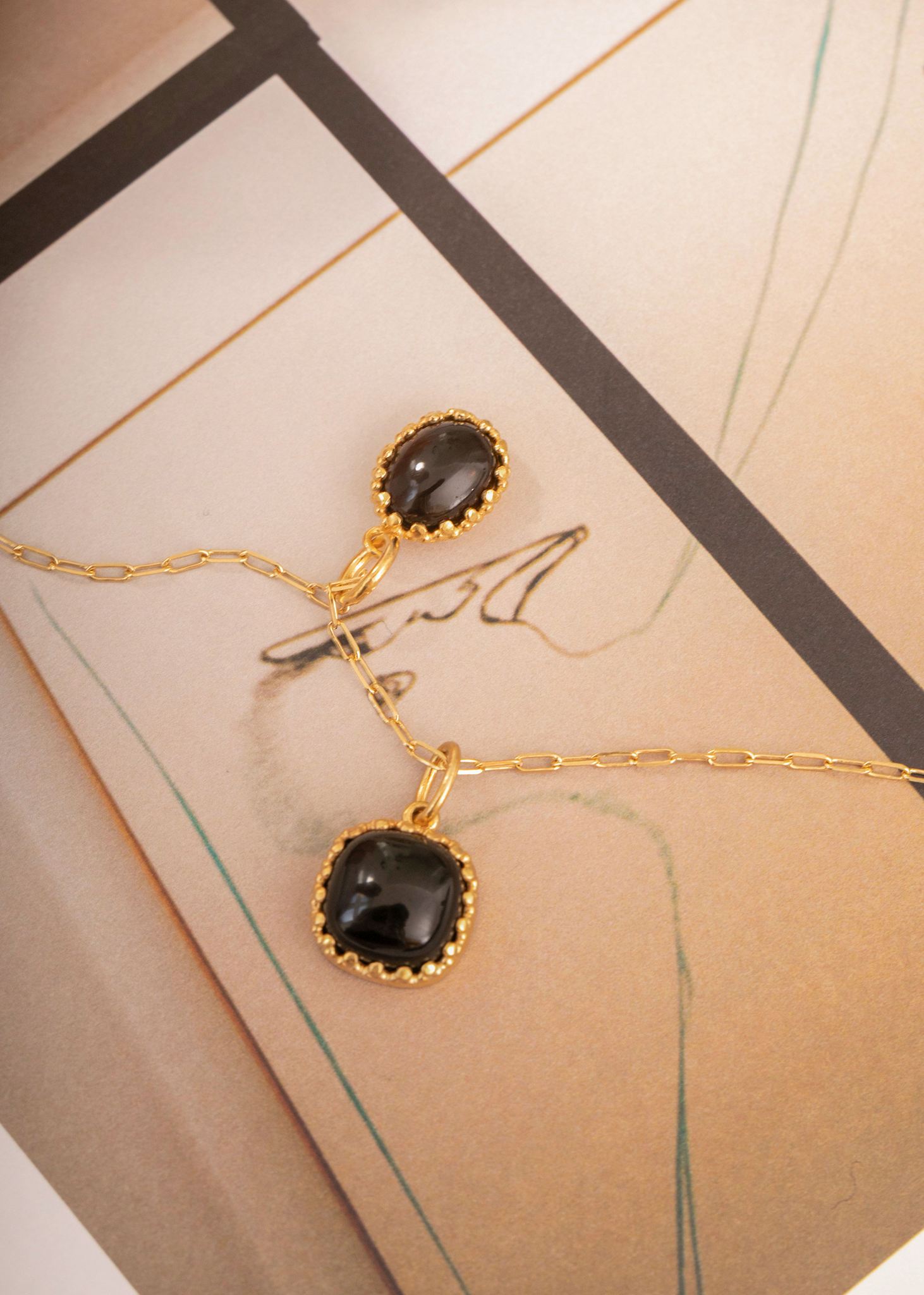 Birta pendant with Black Agate - gold plated