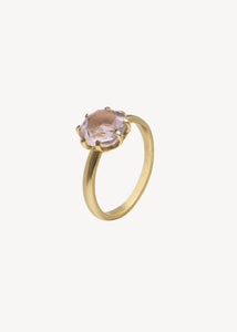 Cushion ring with Rose Quartz - gold plated