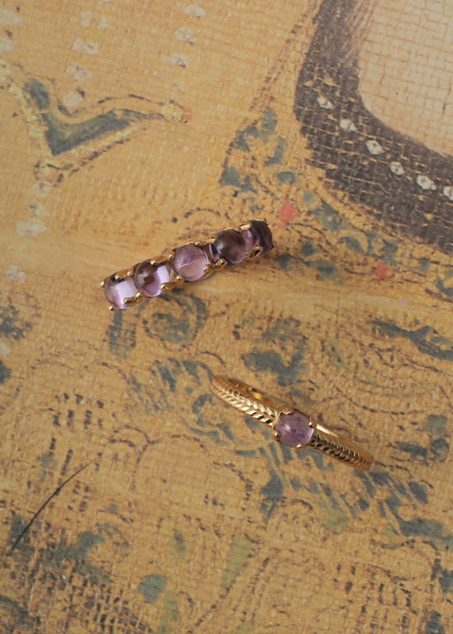 Rings in gold plated sterling silver with amethyst gemstones for men and women