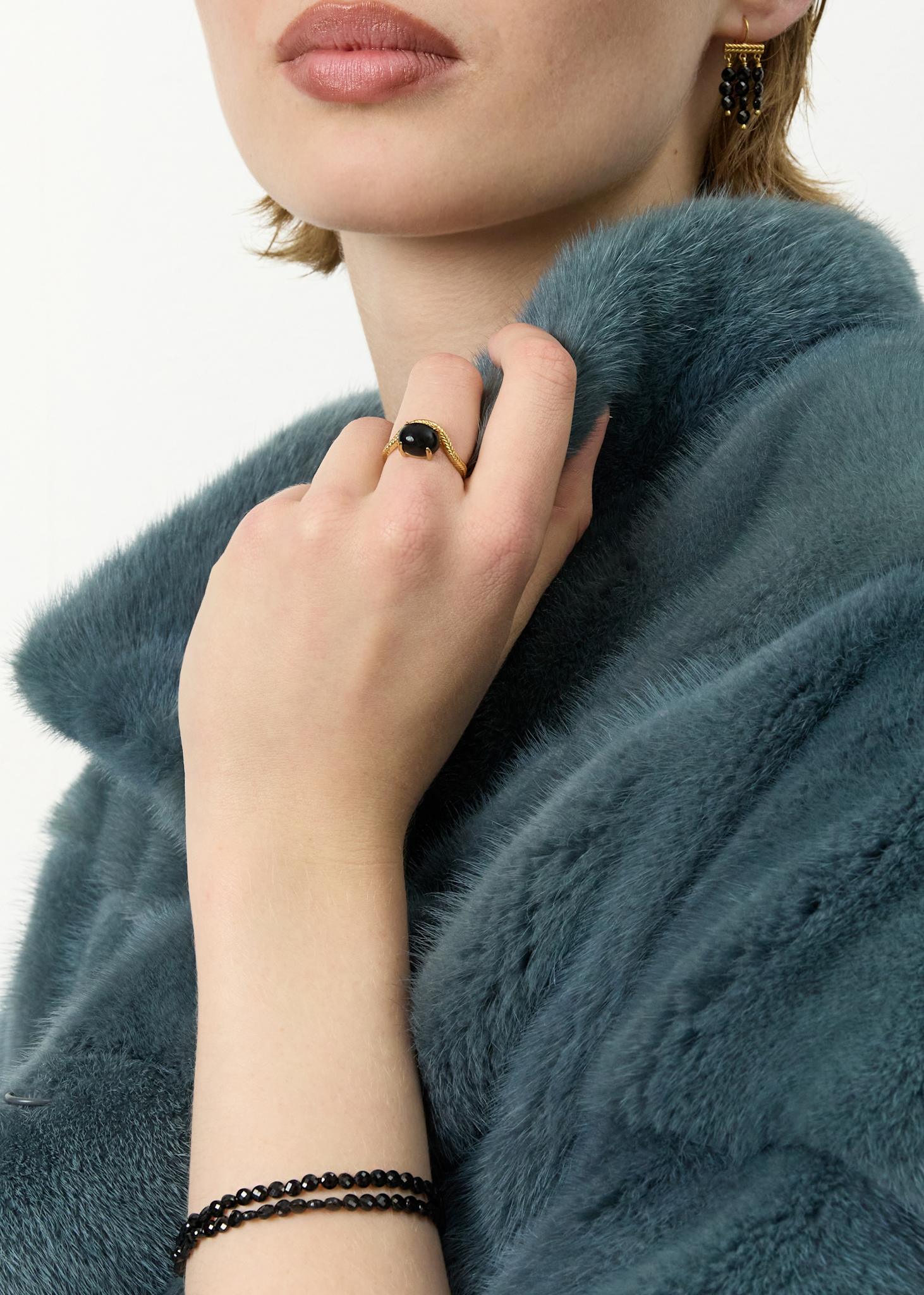 Adorn ring with Black Agate - gold plated