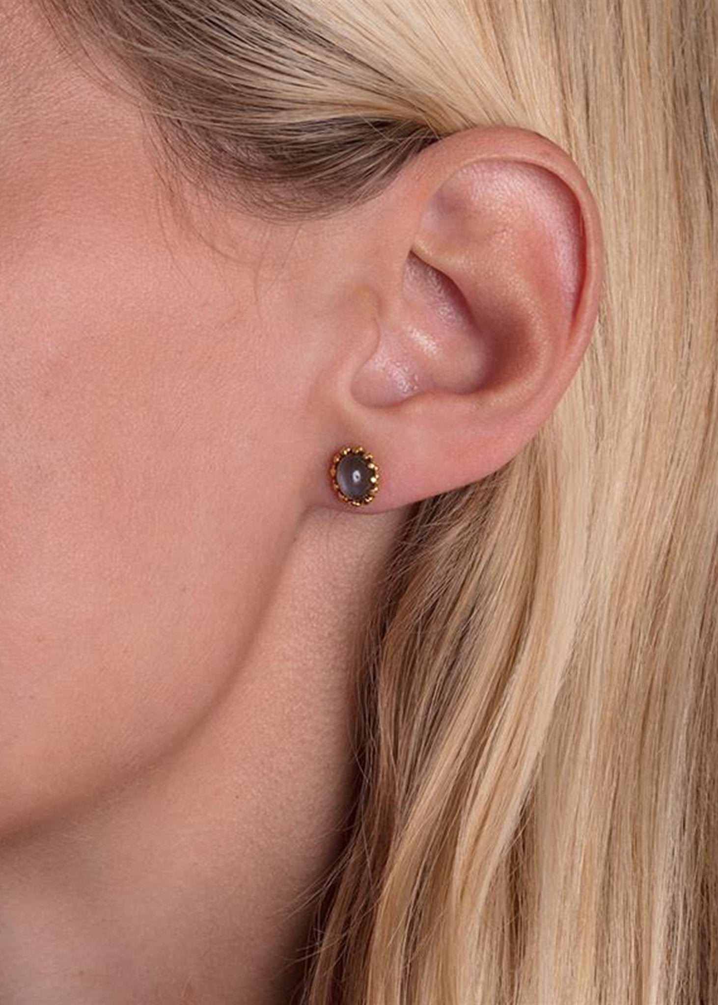 Lana earrings with Gray Moonstone - gold plated