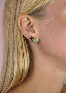 Lana ear studs with Kyanite - gold plated