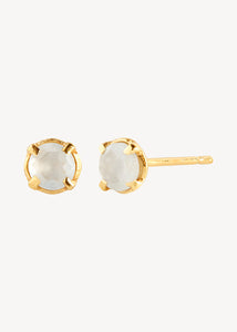 Cute birthstone gold ear studs for March set with blue Aquamarine gemstones in facet-cuts - perfect for birthday gifts with birthstones for march