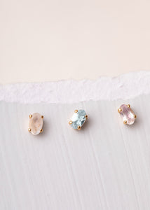 Esther ear stud with Blue Topaz - gold plated
