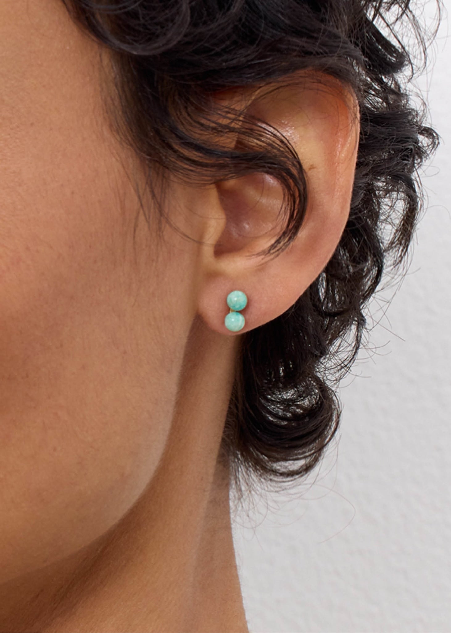 Freya ear studs with Amazonite - gold plated