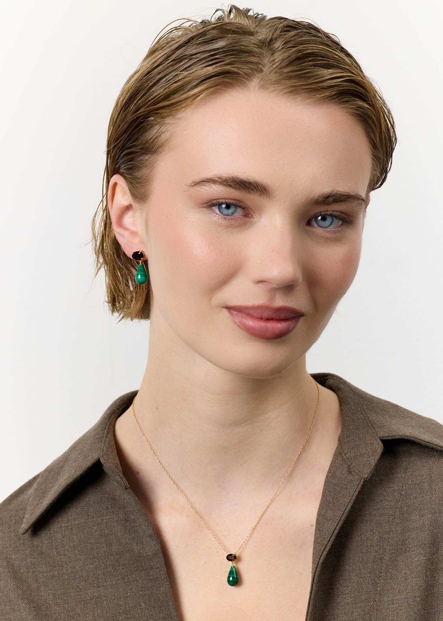 Polly ear studs with Smokey Quartz and Malachite - gold plated