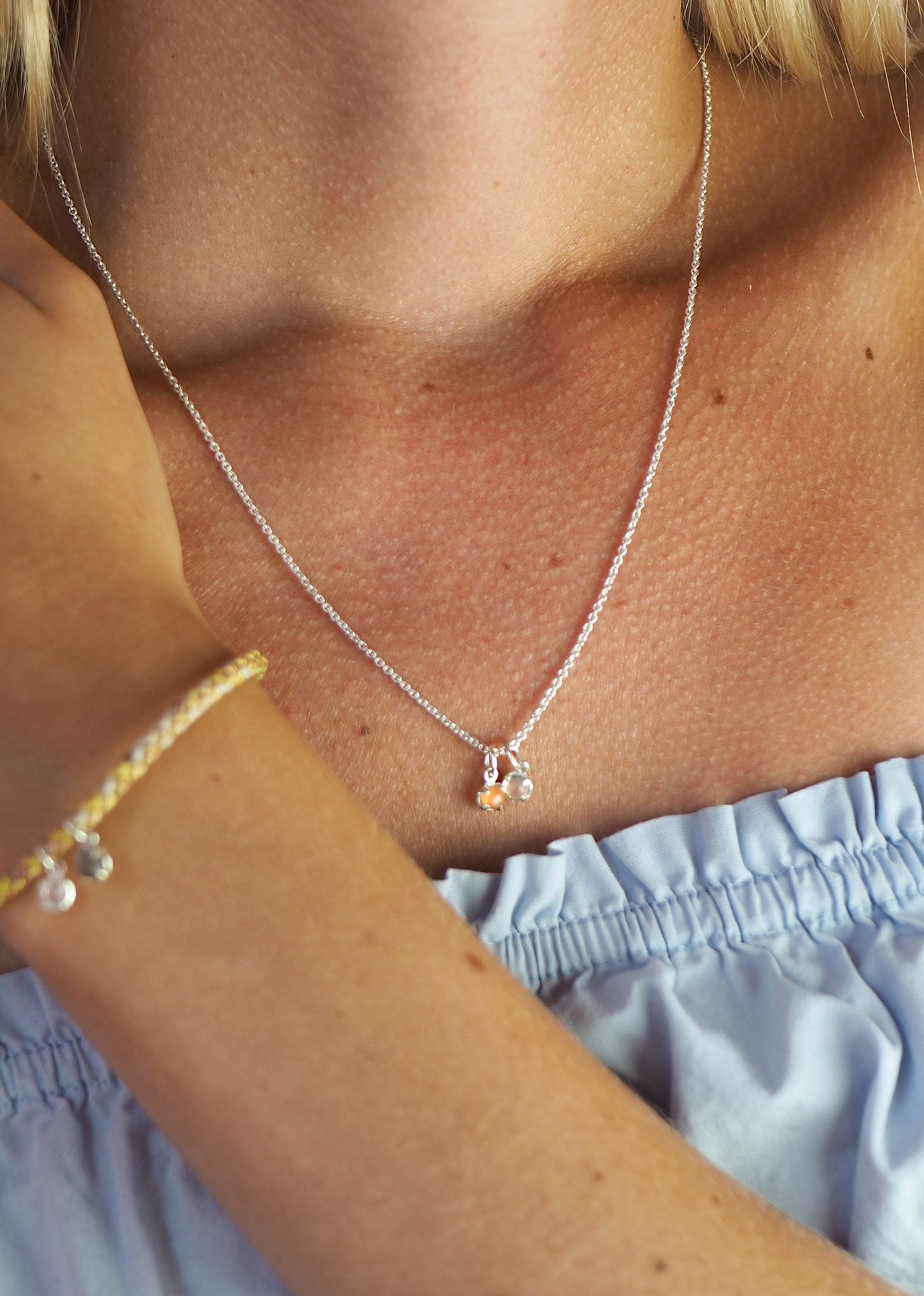 Gem pendant with Sand Moonstone - silver