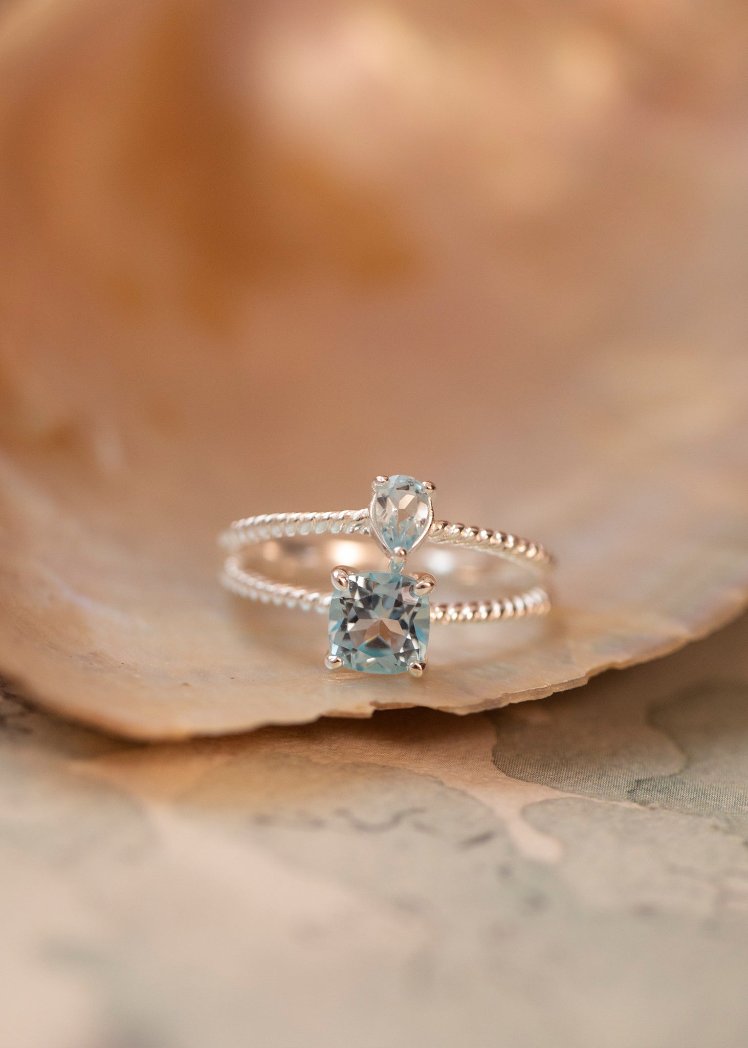 Delphine ring with Blue Topaz - silver