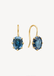 real 10 karat solid gold earrings set with a large facet-cut London Blue Topaz gemstone from Carré jewellery in a simple and elegant style