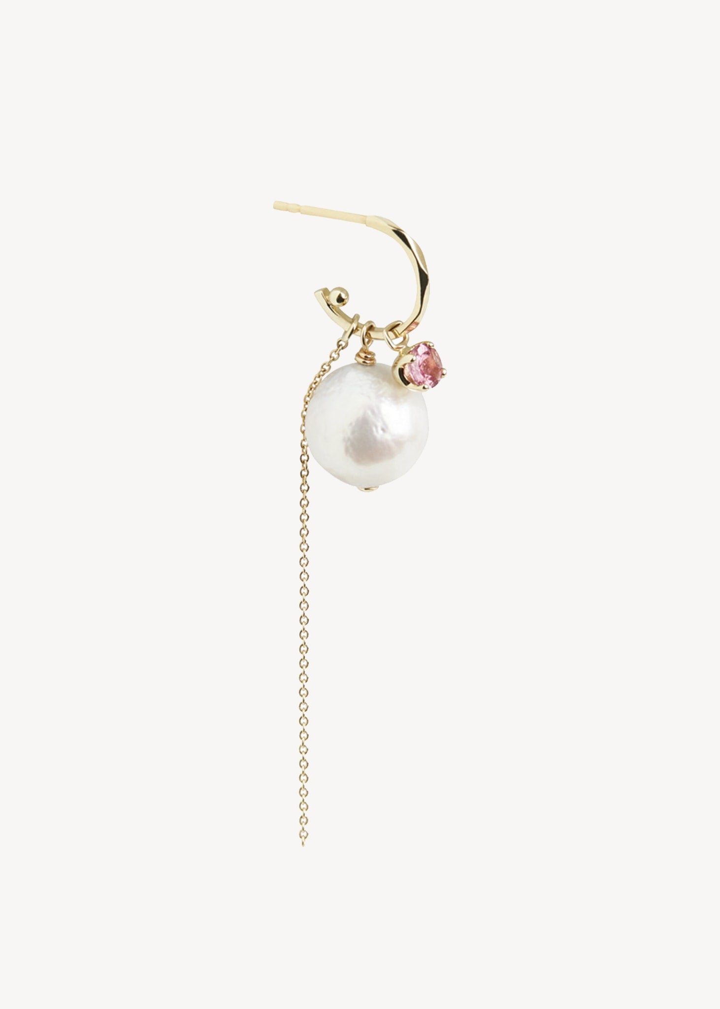 Earring in real 10 karat gold from carré jewellery with a hoop and three charms set with freshwater pearl and pink tourmaline