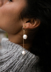 10-karat Adela charm with Baroque Pearl