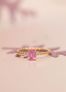 10-Karat Ada ring with Pink Sapphire
