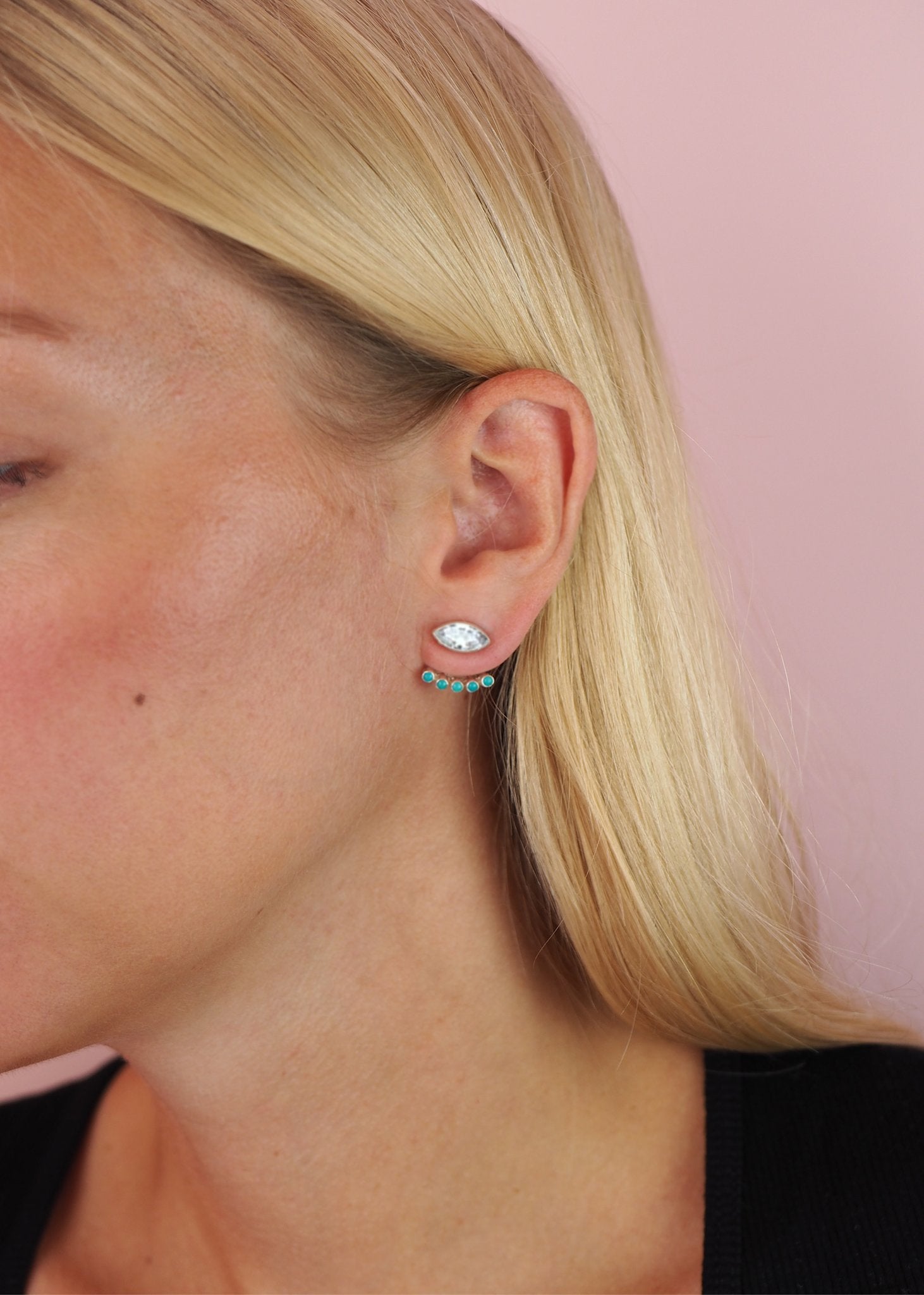 Fie ear studs with Zirconia - oxidised silver