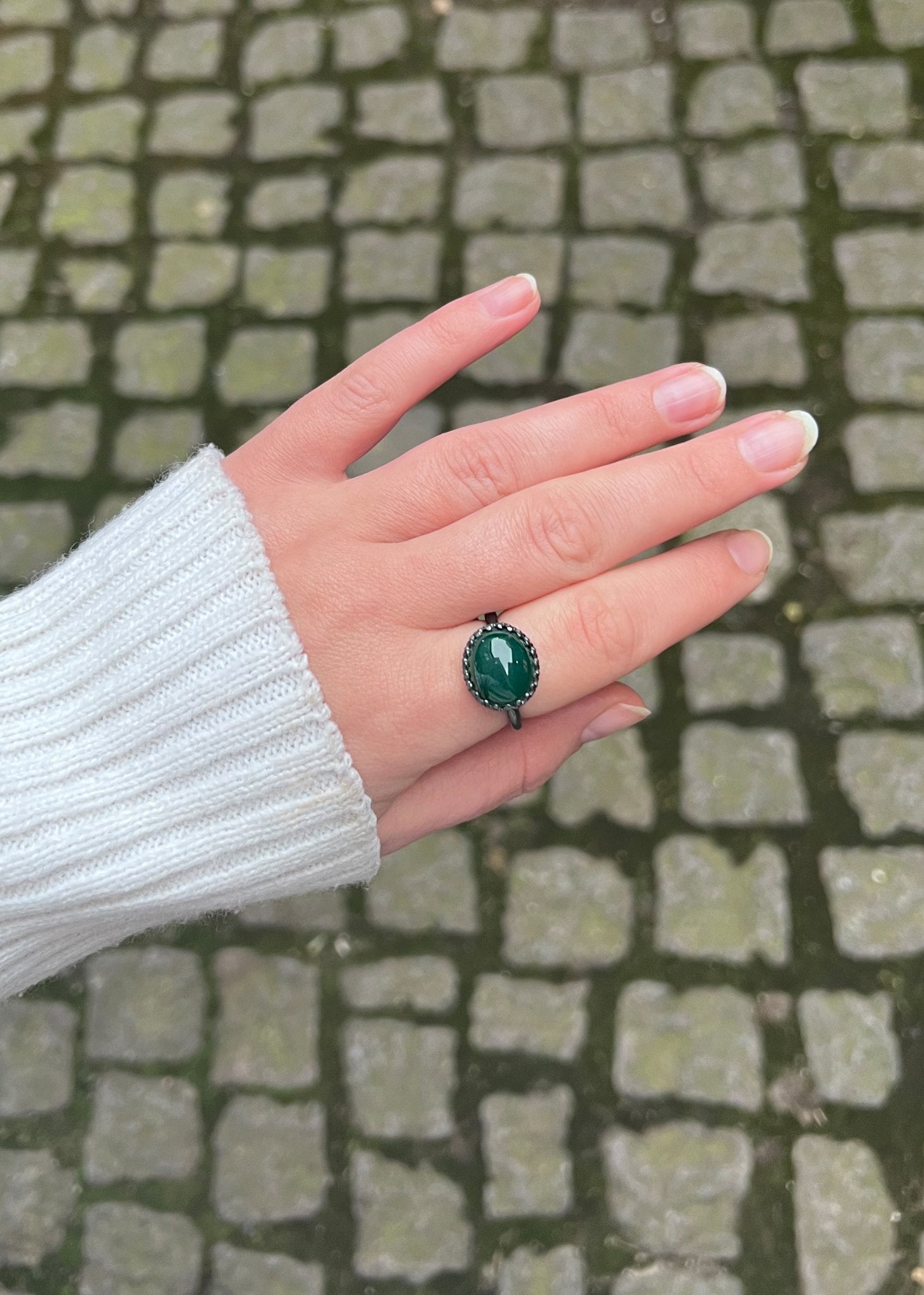 Ceos ring with Green Agate - oxidised silver