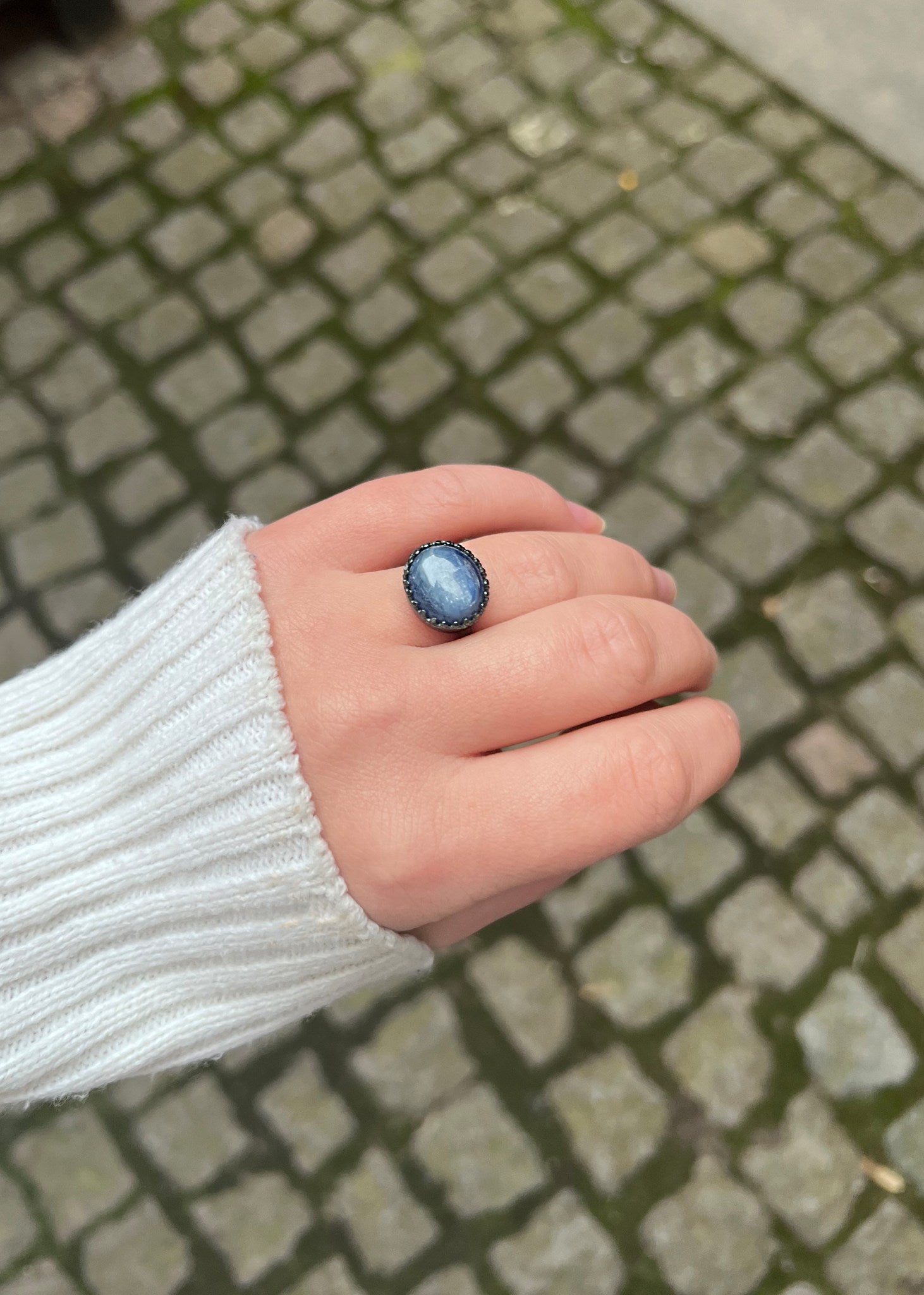 Ceos ring with Kyanite - oxidised silver