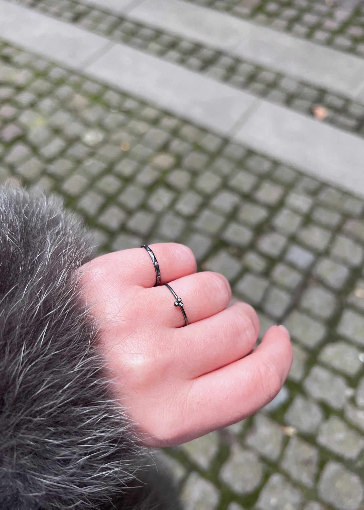 Lena ring with Diamond - oxidised silver