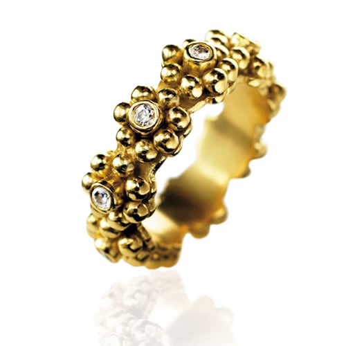 Gold plated ring with zirconia